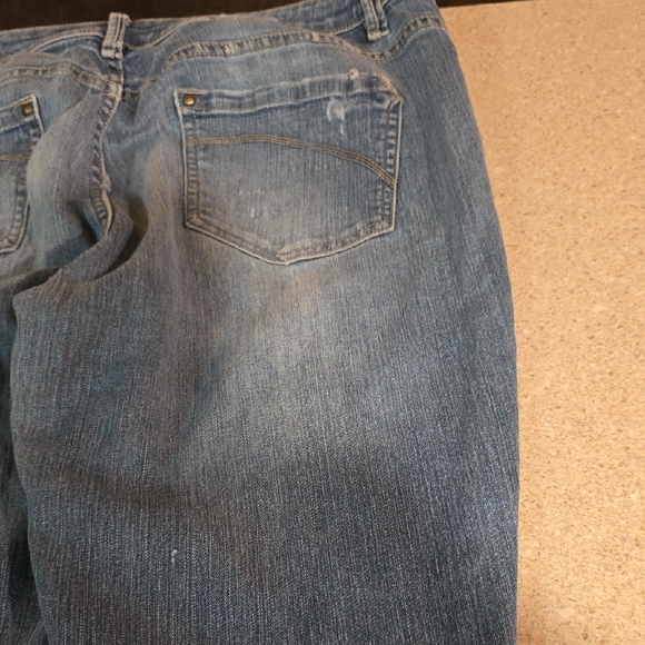 Route 66 Women's Straight Leg Blue Jeans - Picture 8 of 12